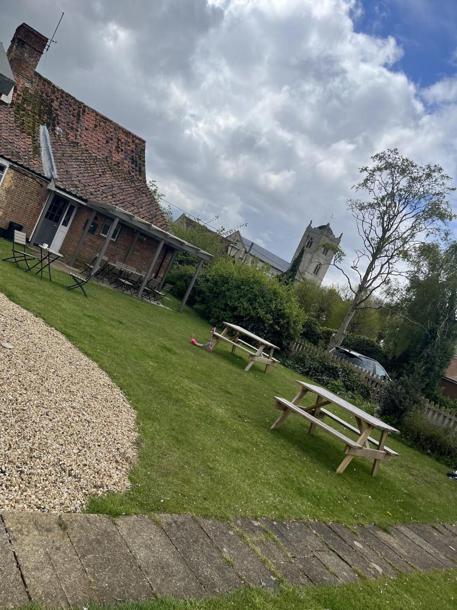 The Crown Inn Gayton  Exterior photo